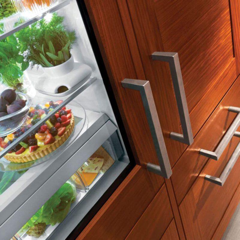 تمیز کردن دستگیره‌های درب برنزی