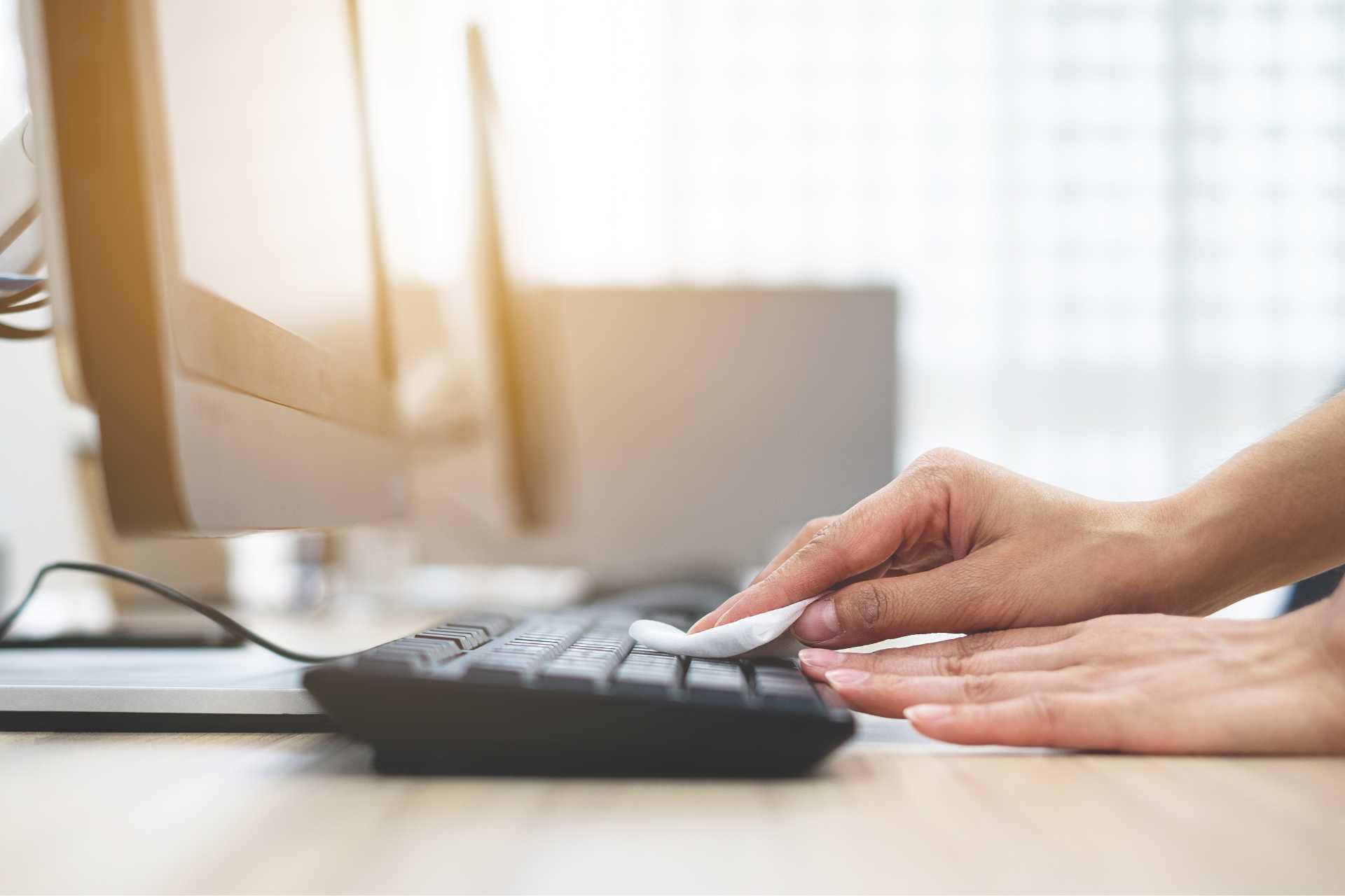 ضدعفونی‌کننده مناسب برای محل کار